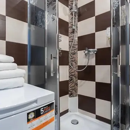 Apartment Golden In - Two Bedroom In The Center - Marszalkowska Warsaw